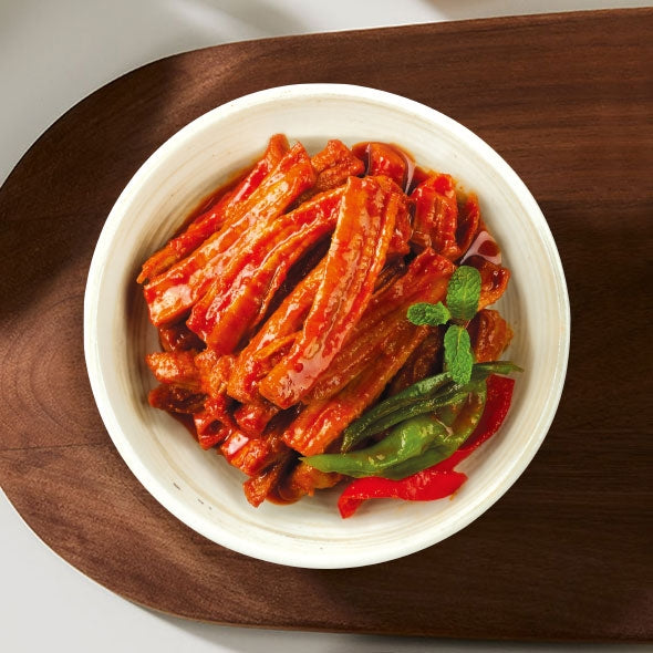 Chung Jung One Gochujang-Flavored Pork Jangjorim Can