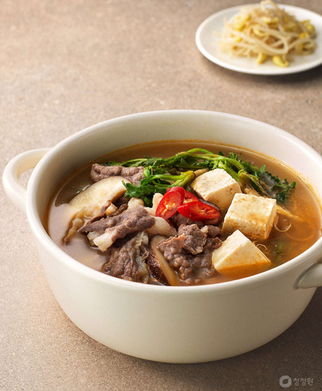 Chungjungone Beef Brisket Doenjang Jjigae
