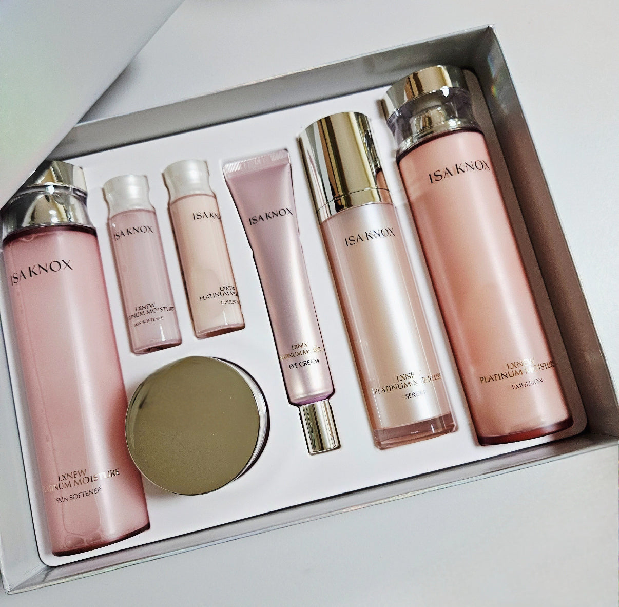 Isa Knox LXNEW Platinum Moisture Set
