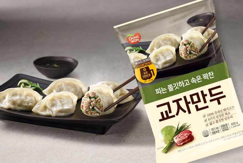 Dongwon Gyoza Dumplings with Meat