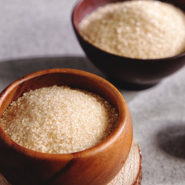 Chung Jung One Organic Cane Black Sugar (1k g)