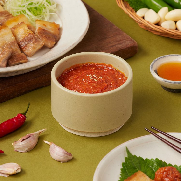 Chung Jung One Savory & Mild Ssamjang (200g)