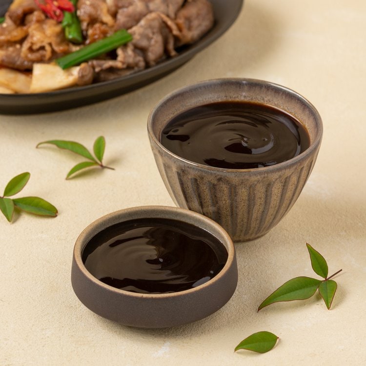 Chung Jung One Premium Oyster Sauce